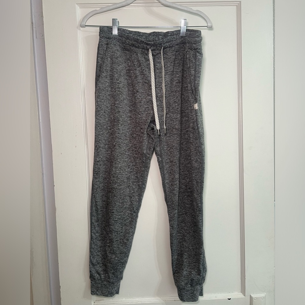 Vuori Performance Joggers